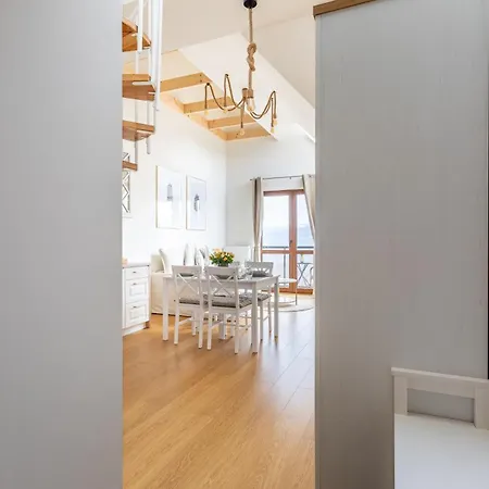 Park B26 Baseny, Sauna, Silownia شكلارسكا بوريبا